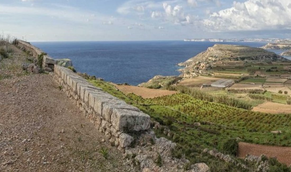 Malta, lungo la grande muraglia