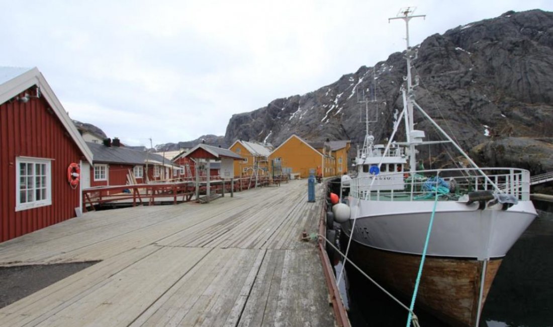 Nusfjord con le tipiche abitazioni dei pescatori, i rorbu © Umberto Miele 