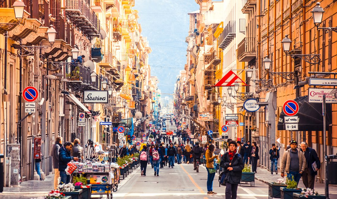 Palermo: in giro per Via Maqueda