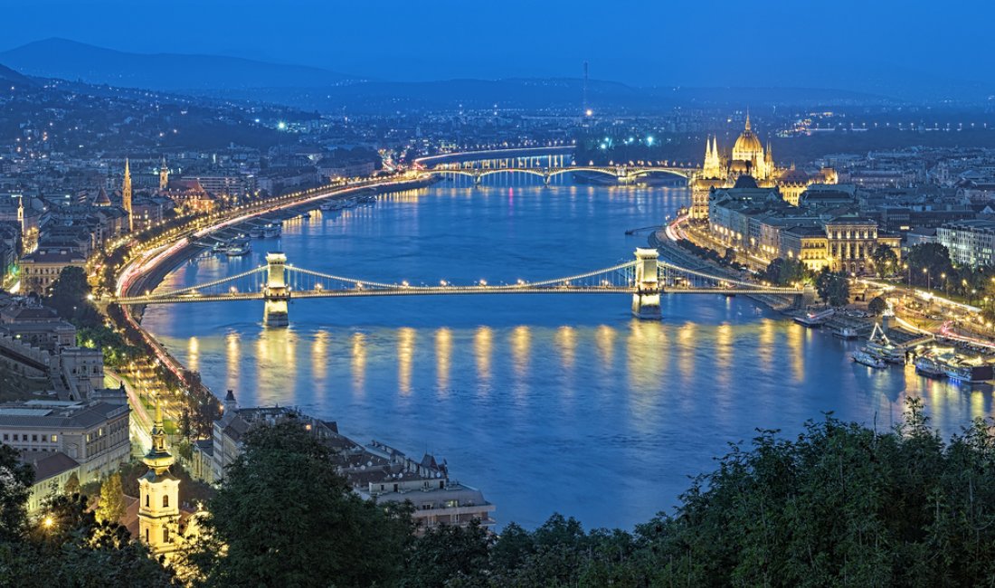Budapest, romantica per vocazione. Credits Mikhail Markovskiy / Shutterstock