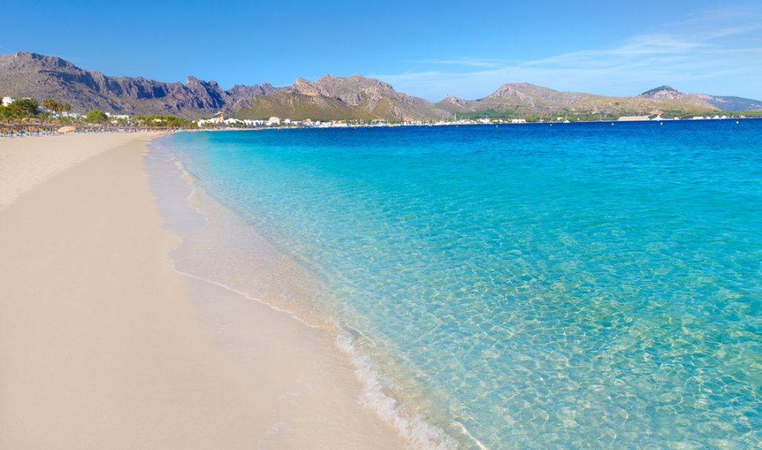 La spiaggia di Tamarells, presso Pollença. Credits lunamarina / Shutterstock