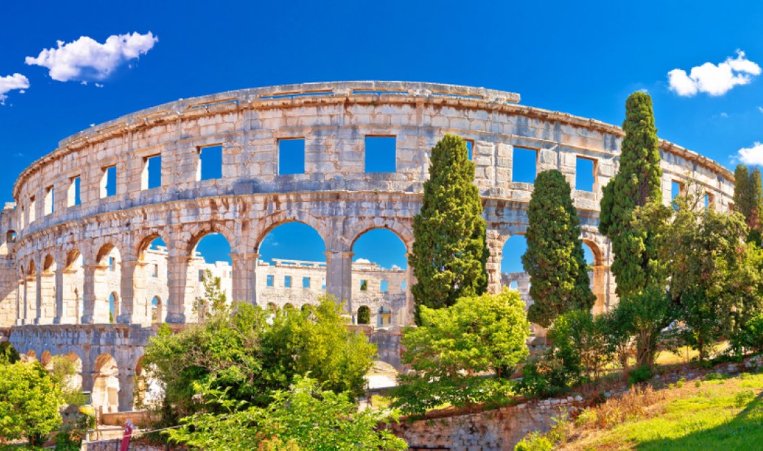 L'arena di Pola. Credits xbrchx / Shutterstock